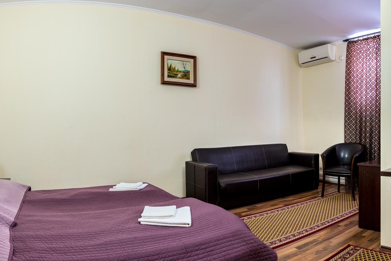 Hotel Corso Buzău Exterior foto